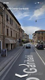 Negozio in centro a Porto San Giorgio