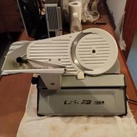 AFFETTATRICE ELETTRICA 