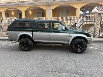 Mitsubishi l200