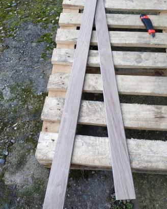 zoccolino in ceramica