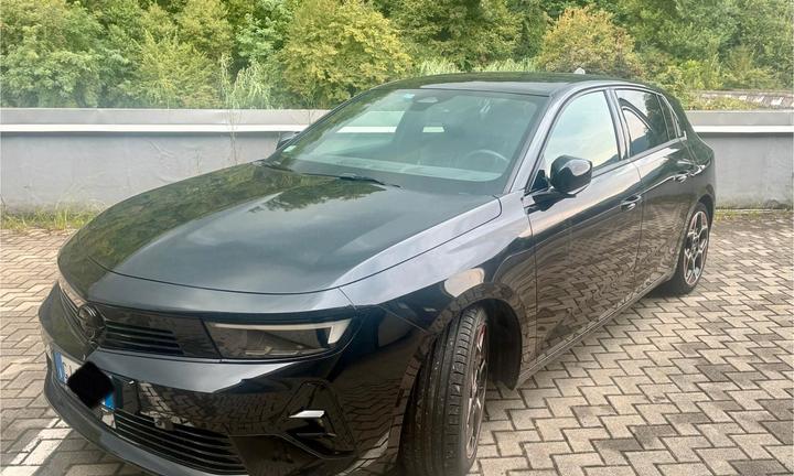 Opel Astra 5p Plug-in Hybrid 1.6 180cv Sport c.aut