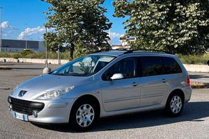 Peugeot 307 station wagon 1.4 benzina