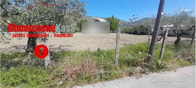 Terreno di 1441 m² a Acerra