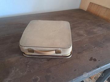 macchina da scrivere anni 60 