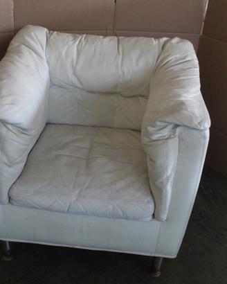 Poltrona pelle bianco usata