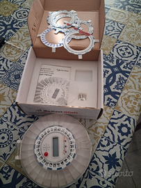 Distributore pillole automatico