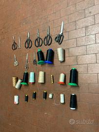 Fili e forbici per pelle cuoio stoffa