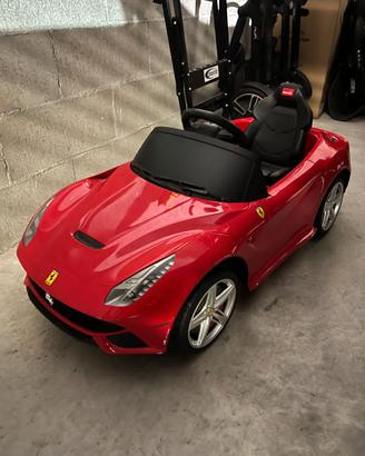 Ferrari F12 Rastar 6V macchina per bambini