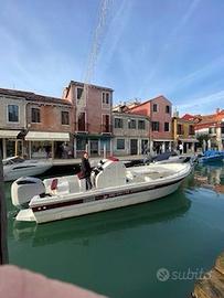 Barca center console 750