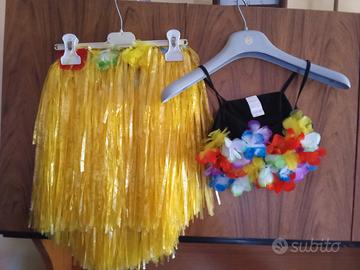 vestitino danza caraibica 12/14 anni