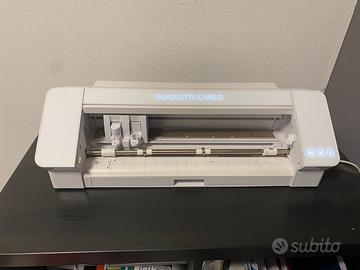 Silhouette cameo 4 con accesdori e materiale