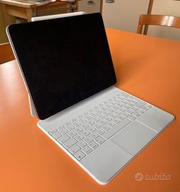iPad Air 13’’ M3 256 gb con TASTIERA e PENNA Apple