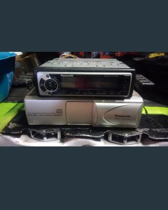 autoradio con lettore cd