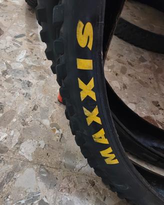 2 copertoni mtb maxxis 29" 2,50