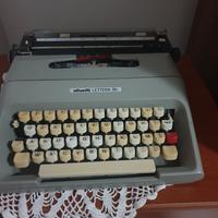 Macchina da scrivere 