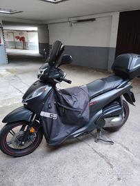 Honda SH300i