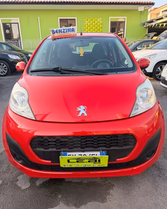 Peugeot 107 1.0 68CV 5p. SUPERGA 2014