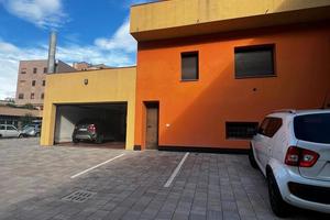 Box/Posto auto Bologna [POST.AUTO.VALVRG]