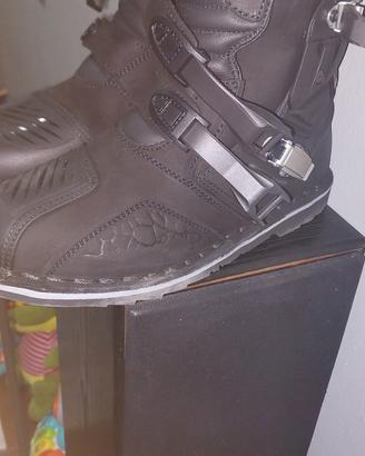 stivali moto Forma evo terra low 
