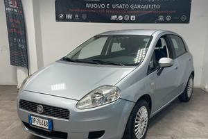 FIAT GRANDE PUNTO 1.2 - OK NEOPATENTATI - DISTRIBU