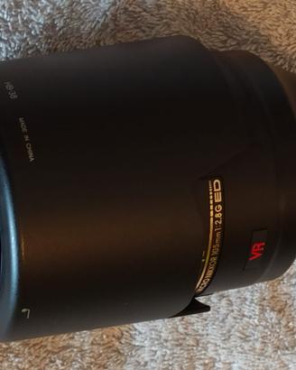 Nikon AF-S 105mm f/2.8 G ED VR Micro 105 macro