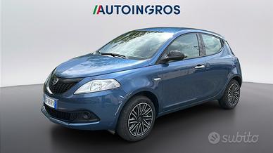 LANCIA Ypsilon 1.0 firefly hybrid Silver s&s 70cv