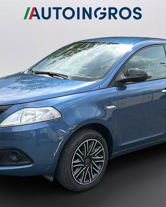 LANCIA Ypsilon 1.0 firefly hybrid Silver s&s 70cv