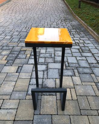 Sgabello da bar