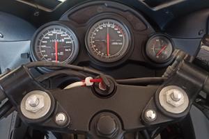 Suzuki RF600 R