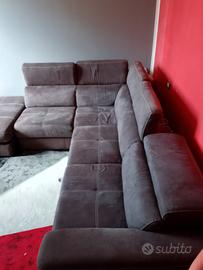 divano letto angolare+ pouf 