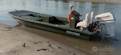Barca da fiume per la pesca+motore 40cv 2 t.