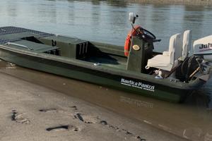 Barca da fiume per la pesca+motore 40cv 2 t.