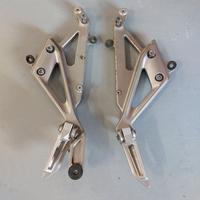 Pedane passeggero integra