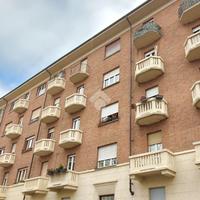2 LOCALI A TORINO