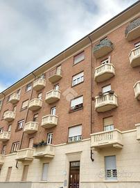 2 LOCALI A TORINO