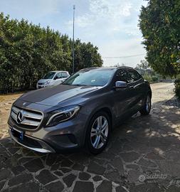 Mercedes-Benz GLA 200 d Sport Auto 

Sport auto
