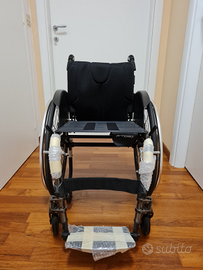 Carrozzina superleggera progeo joker