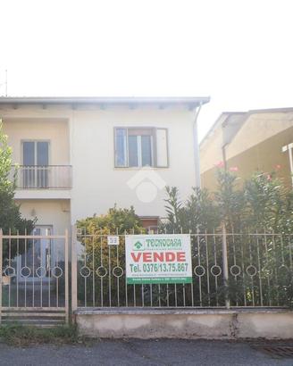 PORZIONE DI BIFAMILIARE A GOITO