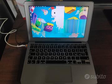 MacBook Air 11" A1465 Schermo Rotto