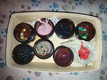 Oggettistica per creare collane e bracciali a mano
