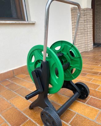Avvolgitubo da giardino