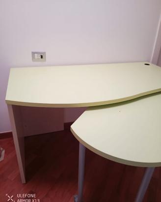 Scrivania a L a scoparsa  con Sedia