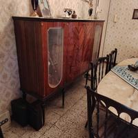 sala da pranzo anni 20