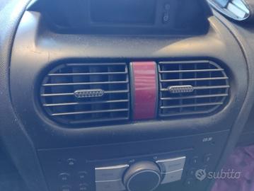 Bocchetta clima centrale OPEL COMBO del 2007