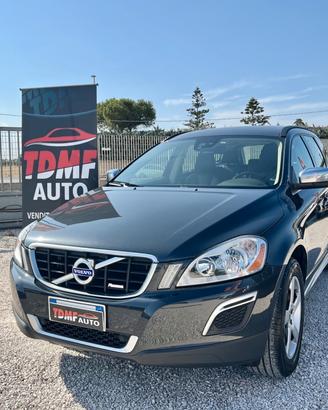Volvo XC 60 D5 AWD R-design Geartronic