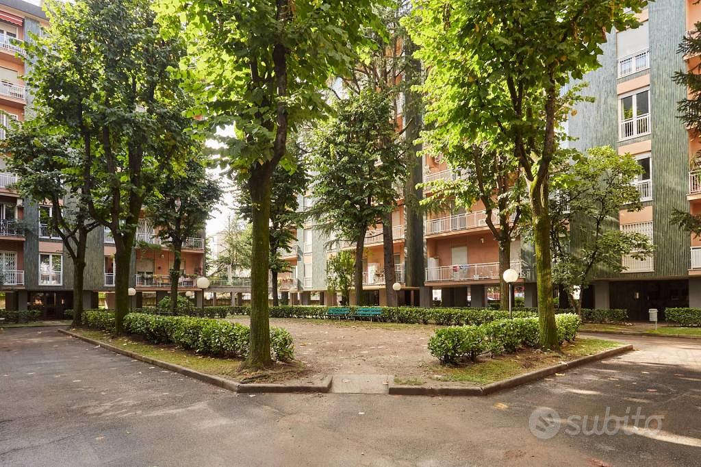 Apartment in Milano, Greco, Municipio 2 - Altro