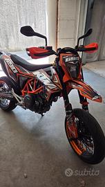KTM 690 SMC R 2021 - 10.000 km 