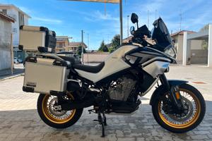 CF MOTO 800 MT EXPLORE