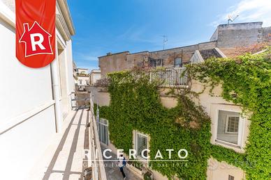 Primo piano in Vico De Argenteris