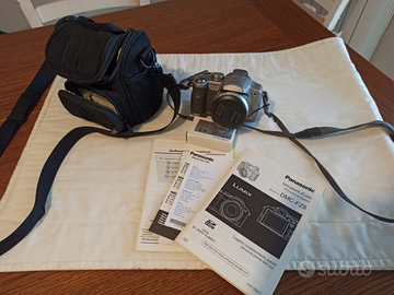 Macchina fotografica ottimamente conservata